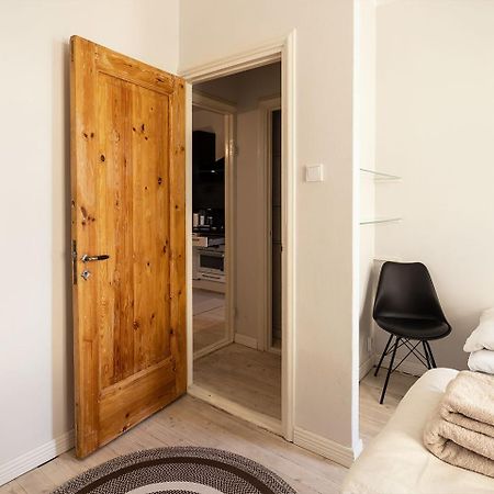 Unique & Scandinavian Suite - Sauna, Center, Metro เฮลซิงกิ ภายนอก รูปภาพ